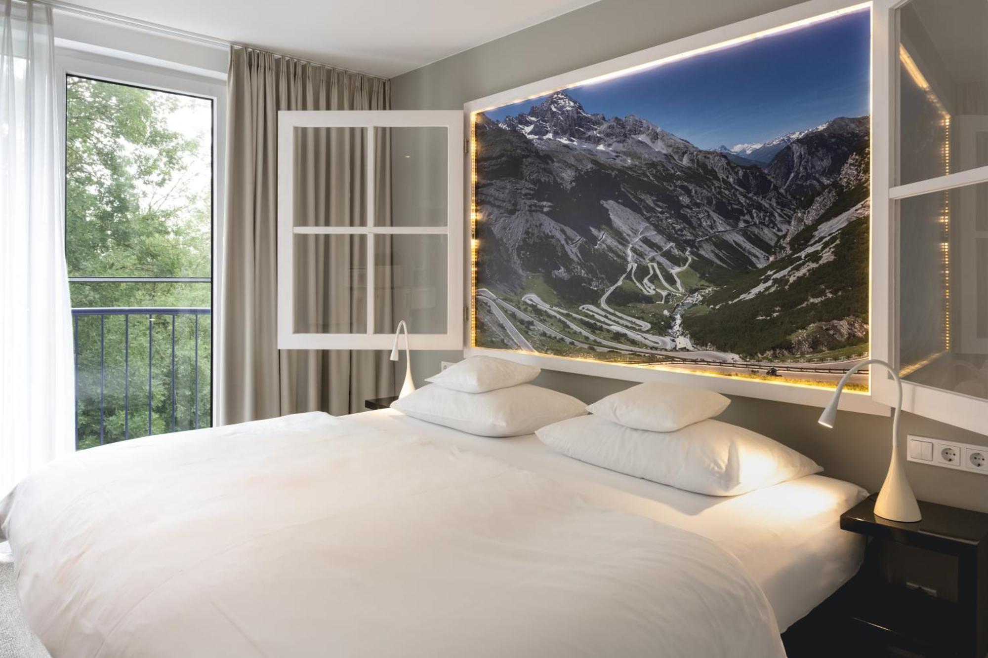 Sport- & Seminarhotel Glockenspitze Altenkirchen  Exterior photo